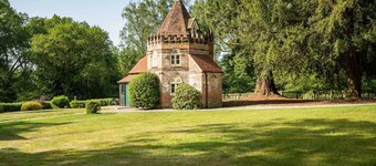 Grimsbury Castle - Luxury Cottages