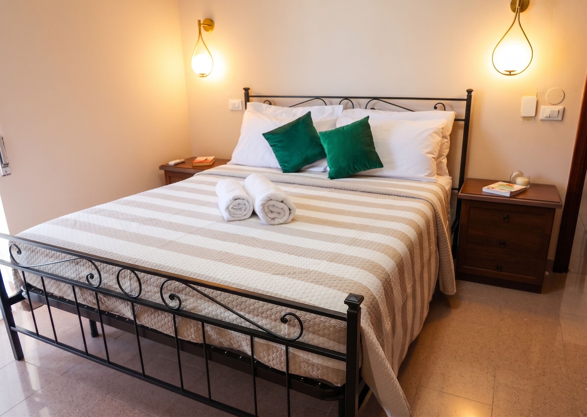 2 slaapkamers, wifi, beddengoed