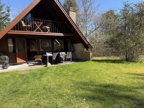 Outdoor dining - "Kaija" -  from the sea by Interhome (Hals)
