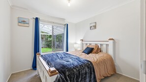 Iron/ironing board, WiFi - Paradise Retreat - Cape Paterson (Cape Paterson)