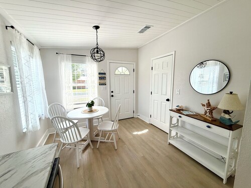 A Wave Away Beach House of PCB!  Steps to the Beach and Beachfront Restaurants!
