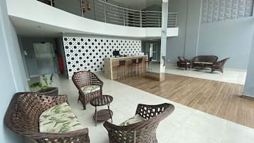 Basic-Apartment | Lobby