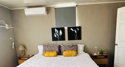 Einoah Apartment Private, Safe and Close to Everything