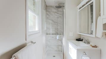Hus, privat bad (Hillside Haven) | Bad