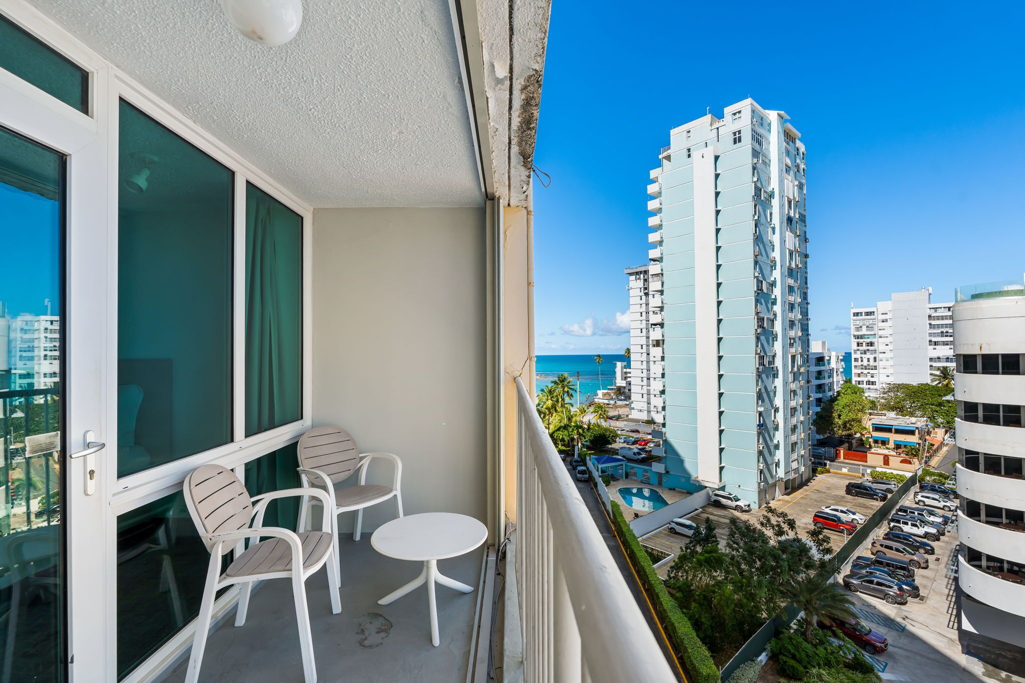 Familienstudio, Balkon, eingeschränkter Meerblick | Balkon