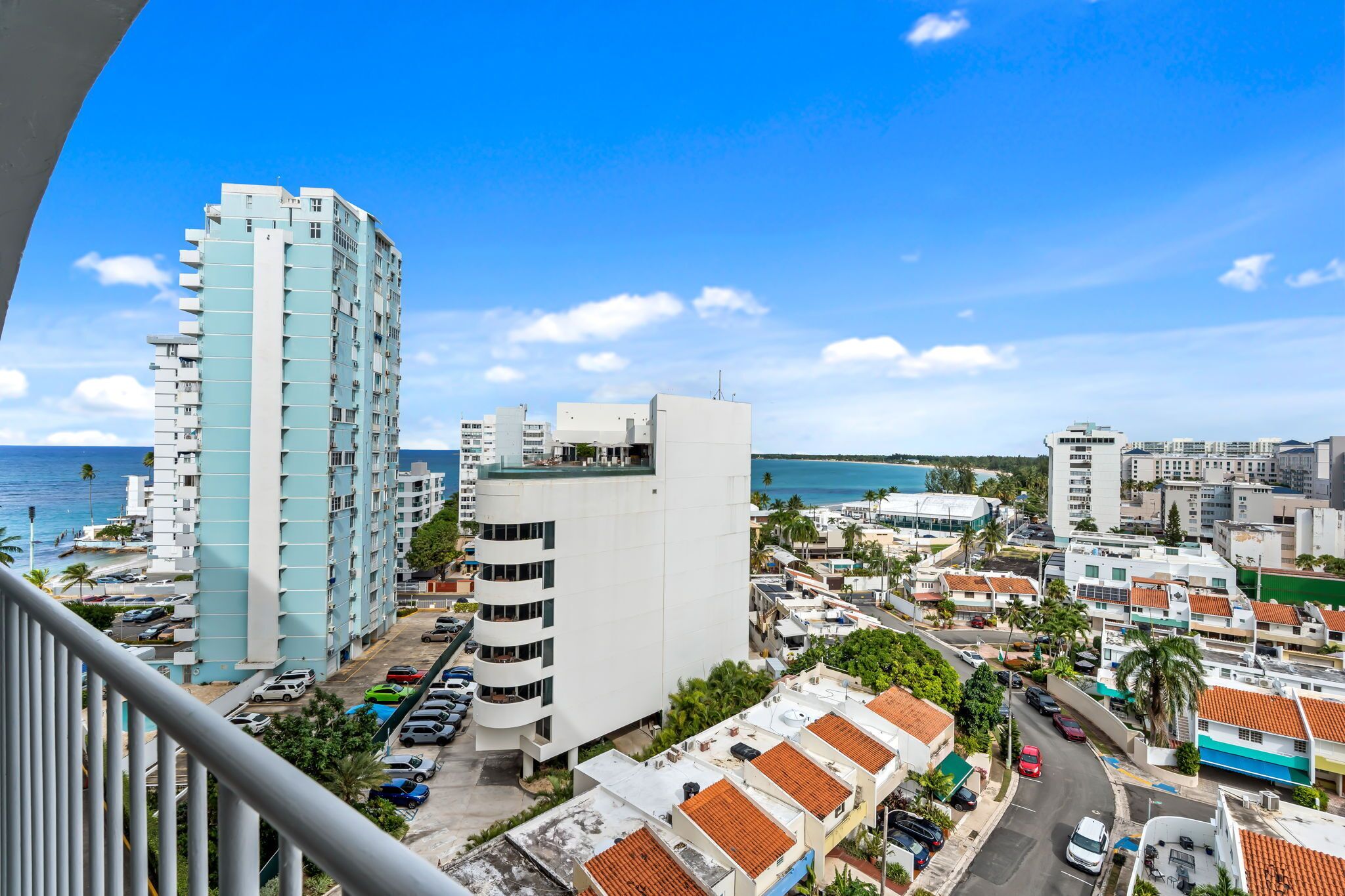 Estudio Elite, balcón, vistas parciales al mar | Vistas desde la habitación
