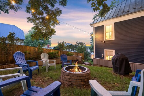 Hilltop Hideaway