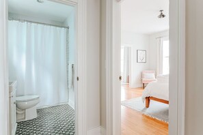 Huis, privébadkamer (Hilltop Hideaway) | Badkamer
