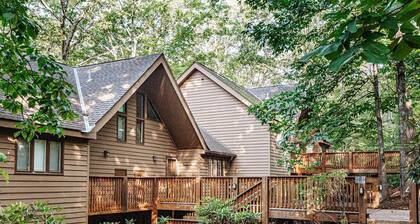 Laurelwood Hollow
