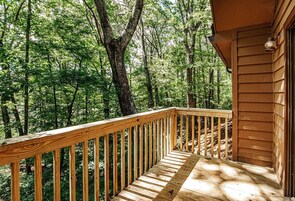 Lägenhet - privat badrum (Laurelwood Hollow) | Exteriör