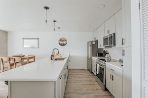 Condo, Private Bathroom (Mountain Vista View) | Shared kitchen - Mountain View Vista (Nellysford)