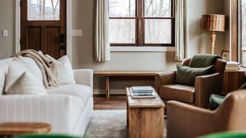 Huis, privébadkamer (Pilotview Hollow) | Lounge