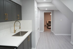 Room - Grand 6BR Home | Designed for Families & Large Groups (Brampton)