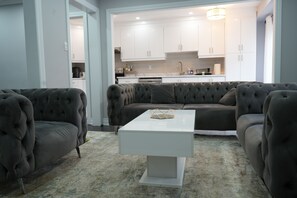 Living area - Grand 6BR Home | Designed for Families & Large Groups (Brampton)