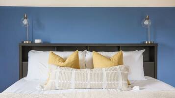 House, Private Bathroom (Ridgeview Retreat) | 3 bedrooms
