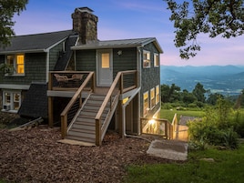 House, Private Bathroom (Swannanoa Guest House) | Exterior