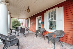 Exterior - The Cardinal House (Waynesboro)