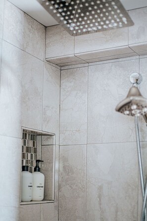 Apartamento, banheiro privativo (The Hideaway Suite ) | Parte interna