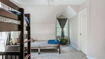 Cabin, Private Bathroom (The Pond Cabin) | 3 bilik tidur