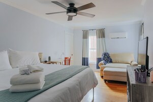 Casa, baño privado (The Wayne Shire)