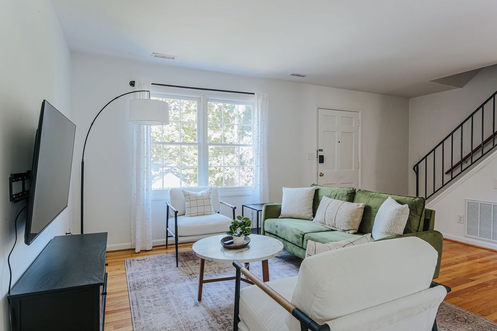 House, Private Bathroom (Westerly Haven B) | Lounge