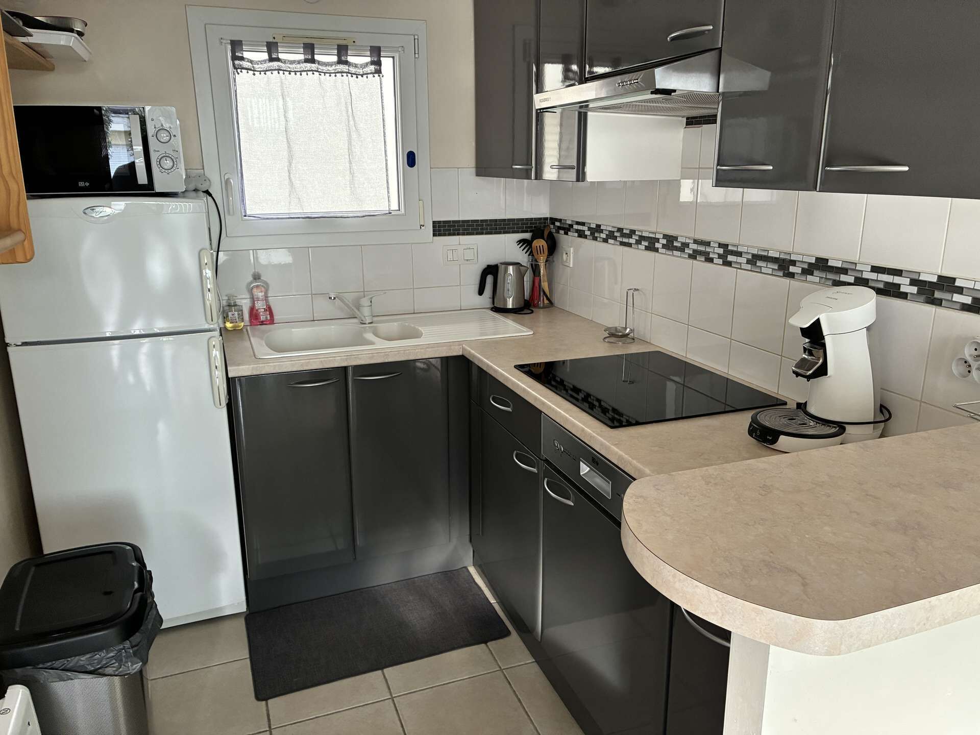 Fridge, microwave, dishwasher, toaster