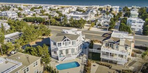 Exterior - Fabulous 6-bedroom house with Pool in Loveladies LBI (Long Beach)