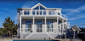 Exterior - Fabulous 6-bedroom house with Pool in Loveladies LBI (Long Beach)