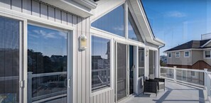 Exterior detail - Fabulous 6-bedroom house with Pool in Loveladies LBI (Long Beach)