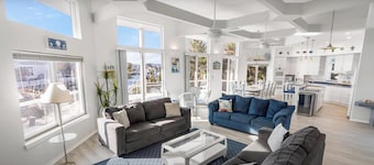 Fabulous 6-bedroom house with Pool in Loveladies LBI