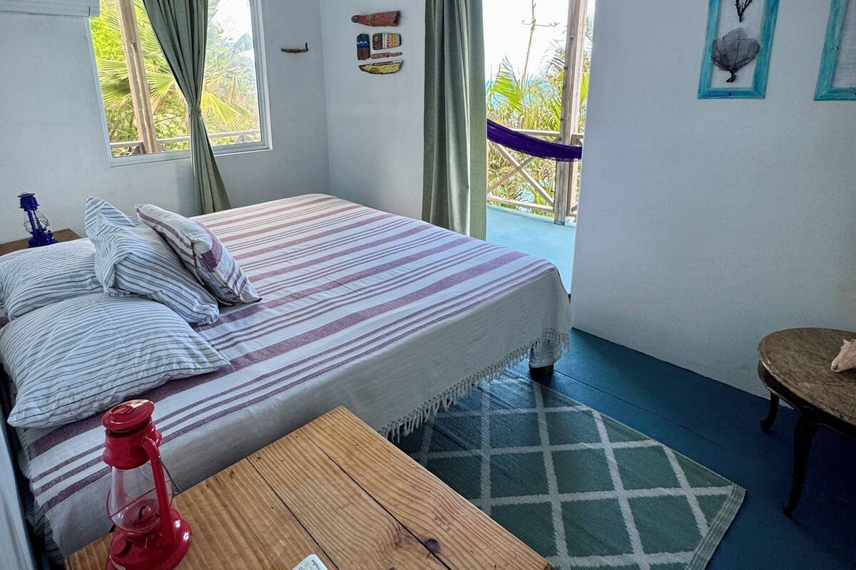 Chambre classique, en face de la plage | Accès au Wi-Fi (inclus), literie fournie