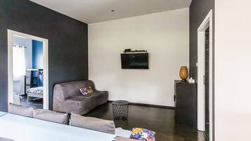 Fernseher