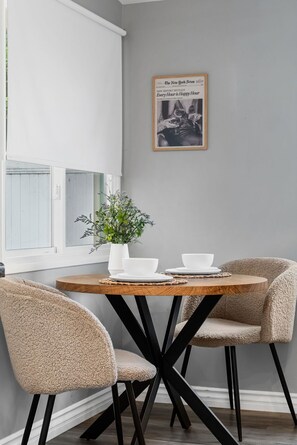 Dineren