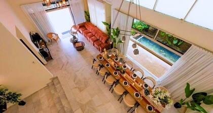20pax Bali Villa with Karaoke & BBQ Area