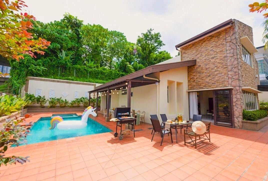 Piscine extérieure