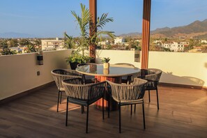 Outdoor dining - Vrbo Property (Puerto Vallarta)