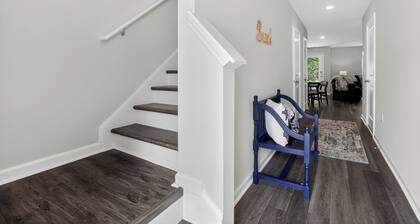 Close to Downtown Conway, 1-Mile to CCU & 2- Miles to Conway Medical Center