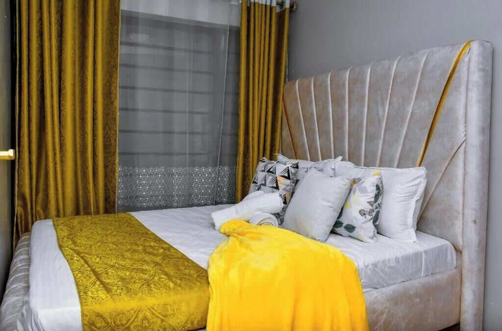 1 bedroom, iron/ironing board, internet, bed sheets