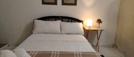 2 bedrooms, free WiFi, bed sheets, wheelchair access