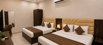 Hotel KR Near Golden Temple