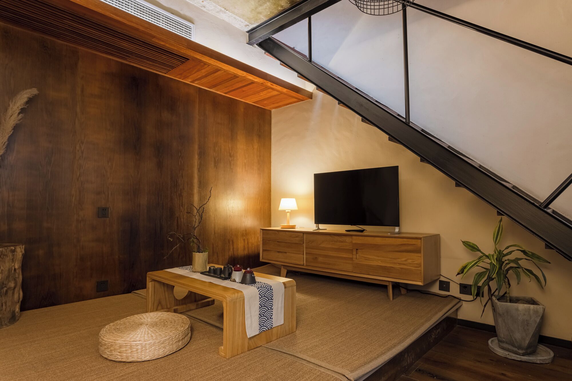 Suite Keluarga, balkon, pemandangan gunung | Interior