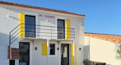 Le Vieil · Renovated house · Beach & sea view