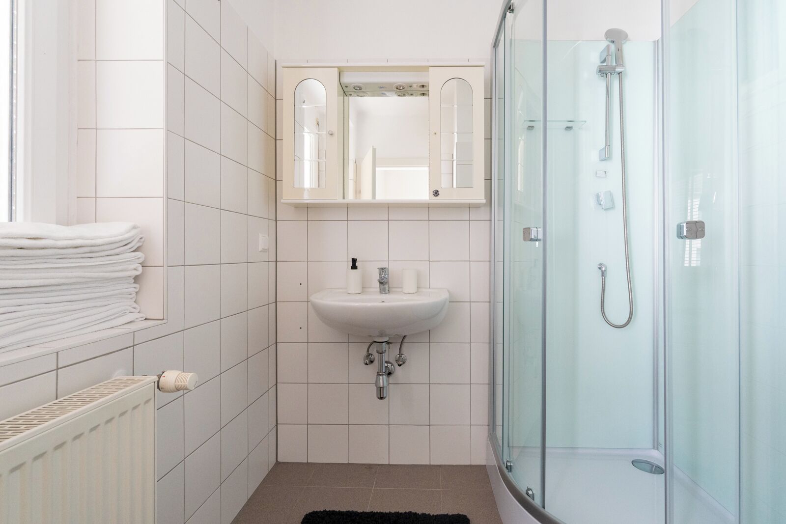 Classic Apartment, 1 Queen Bed with Sofa bed | Bathroom