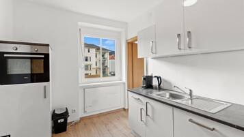 Appartement Confort, 1 grand lit et 1 canapé-lit | Cuisine privée