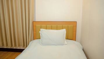 Standard Double Room | WiFi (free), bed sheets