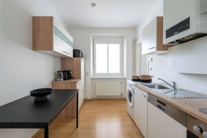 Comfort-Apartment, 1 Queen-Bett und Schlafsofa | Eigene Küche