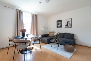 Comfort-Apartment, 1 Queen-Bett und Schlafsofa | Wohnbereich