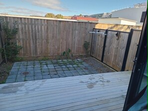 Property grounds - Affordable Entire House - Perfect for Families and Groups (Upper Hutt)