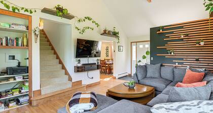 9 Mi to Acadia NP! Family Gem w/ Gym & Fenced Yard