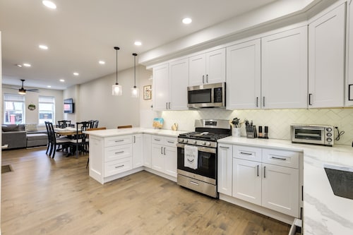 Walk to Fairmount Park: Modern Philly Townhome!